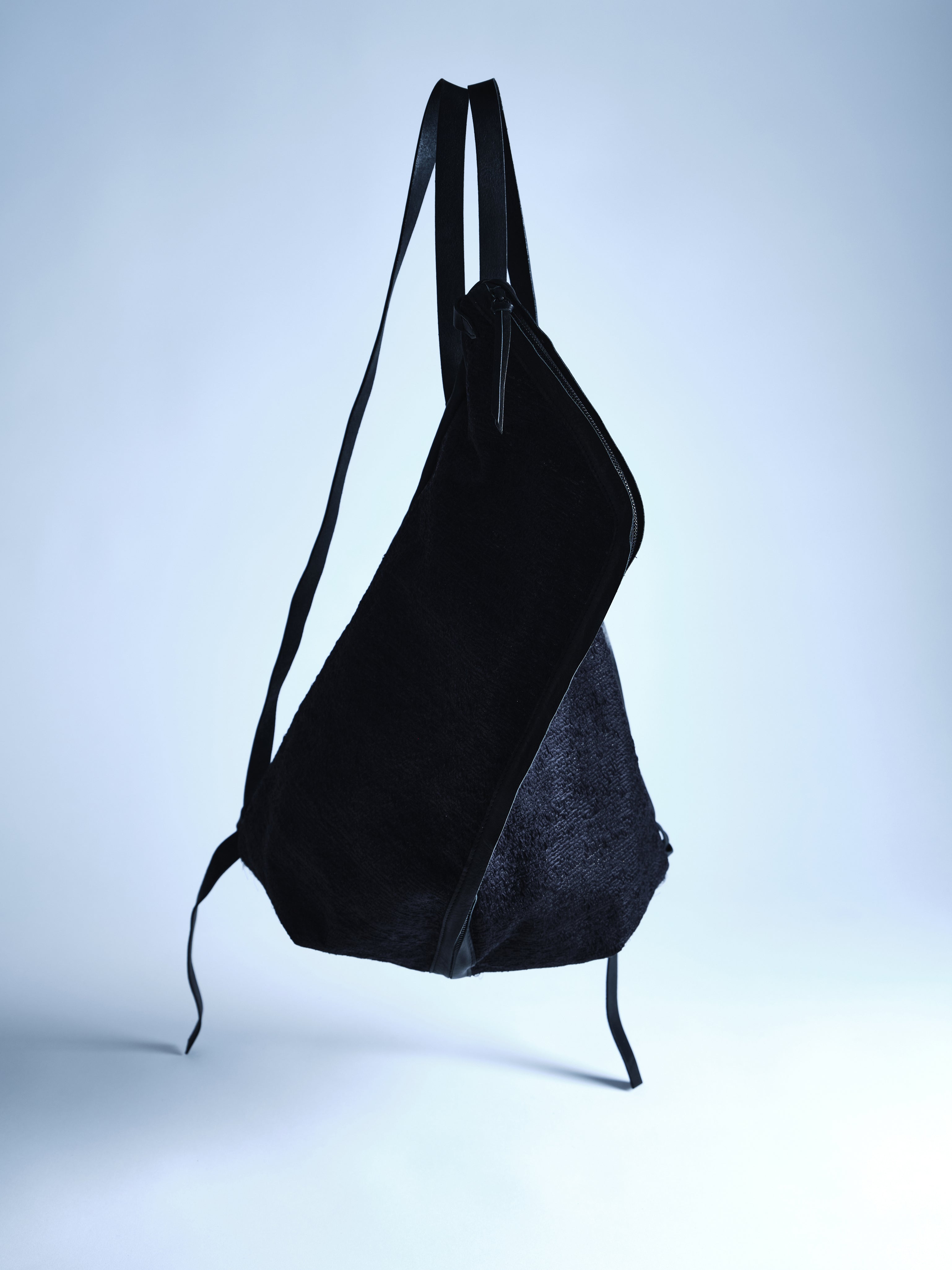 Yosoi Backpack - Her Silk Tweed