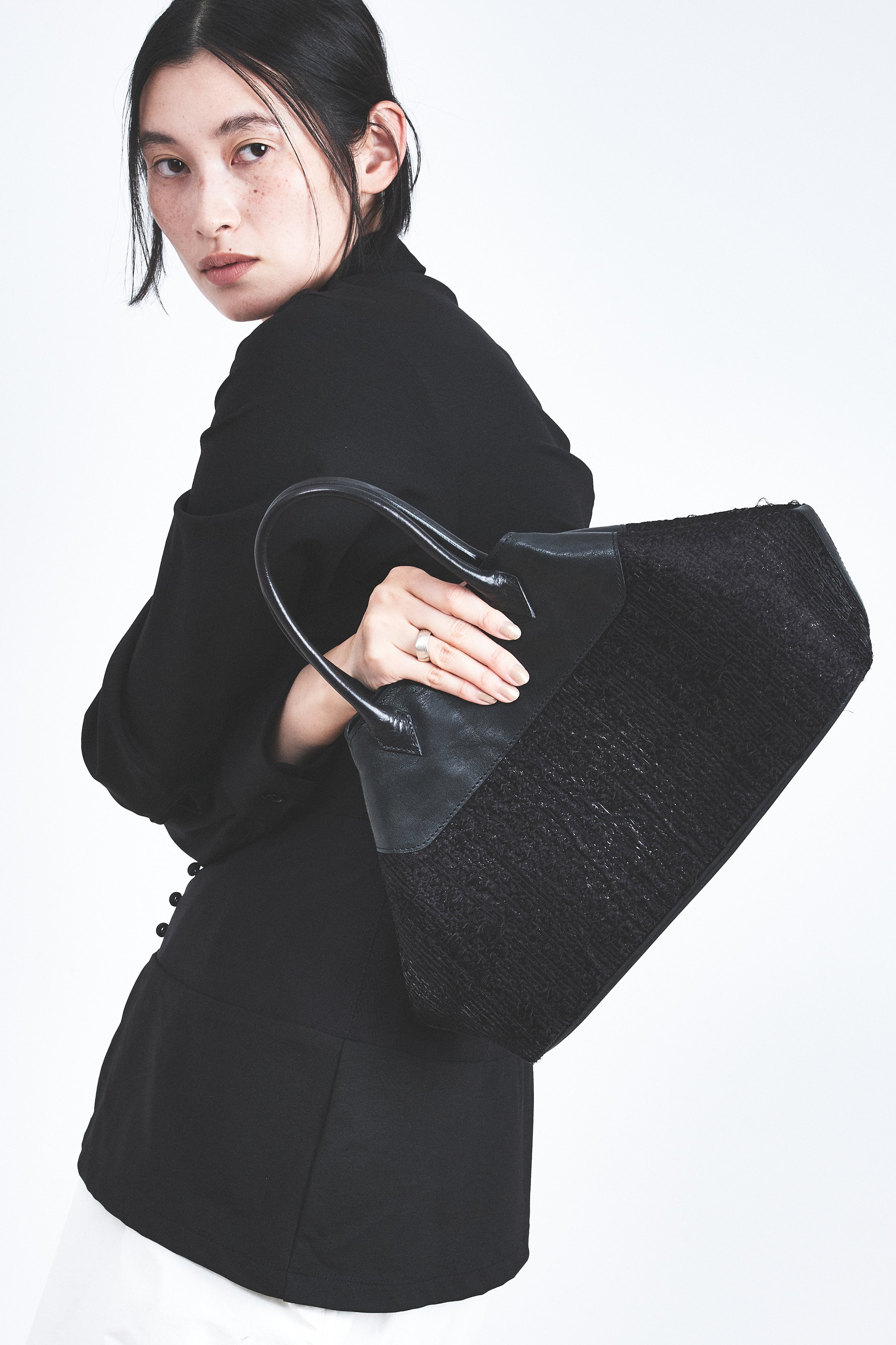 Izai Tote Bag Medium