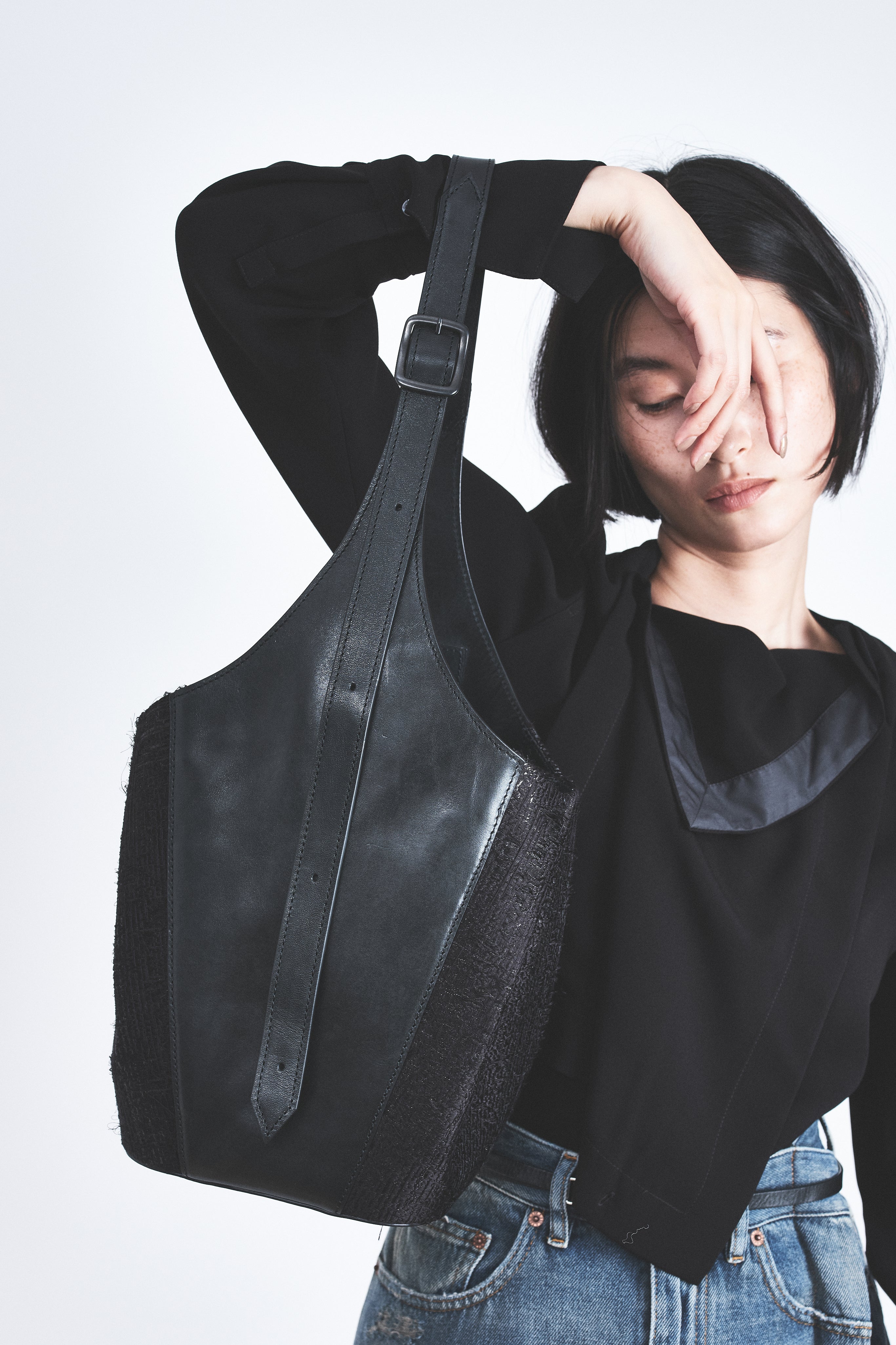 Tatemu Shoulder Bag -Her Silk Tweed