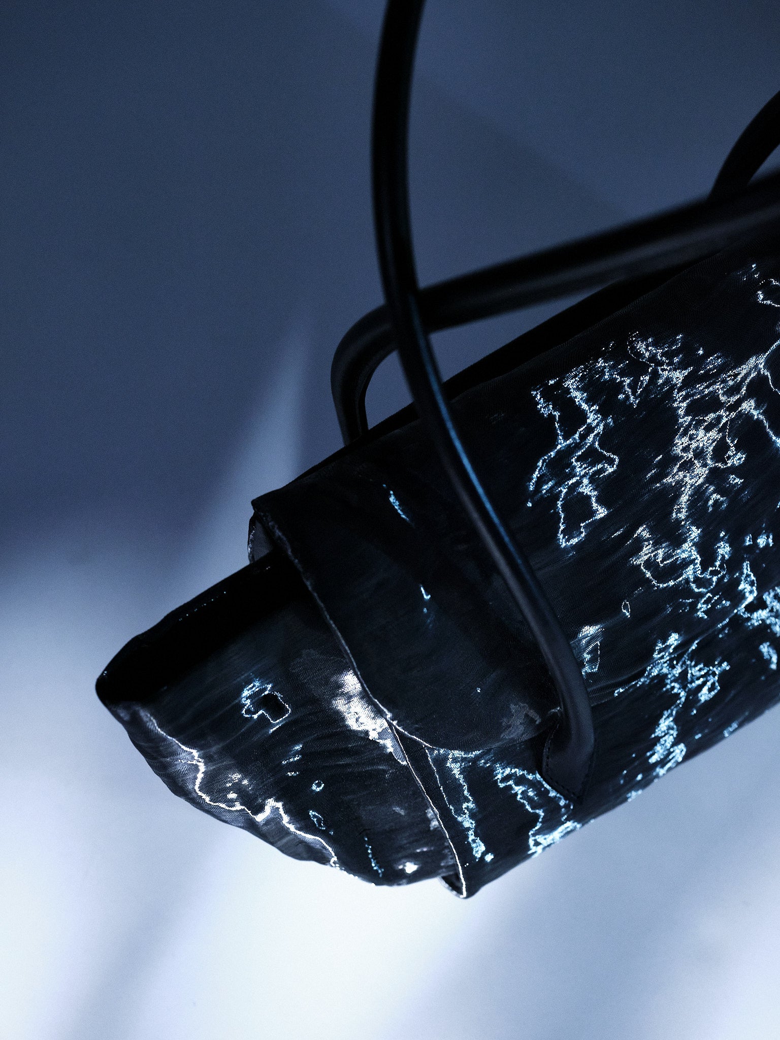 Lita Handbag - Suin Silk